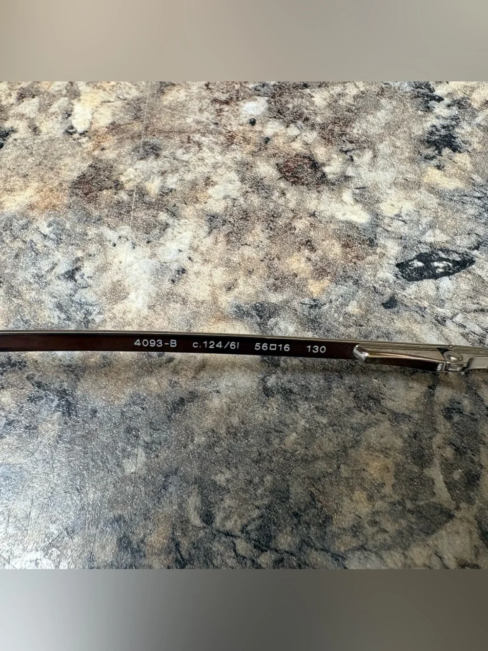 Vintage CHANEL CH 4093-B C1246I Rim less glasses